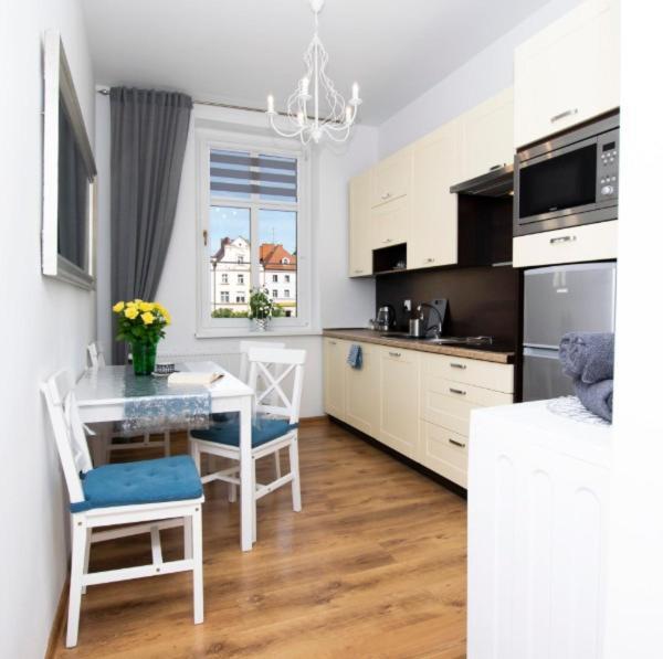 Apartament Przy Starówce - Bella Boleslawiec  Exterior foto